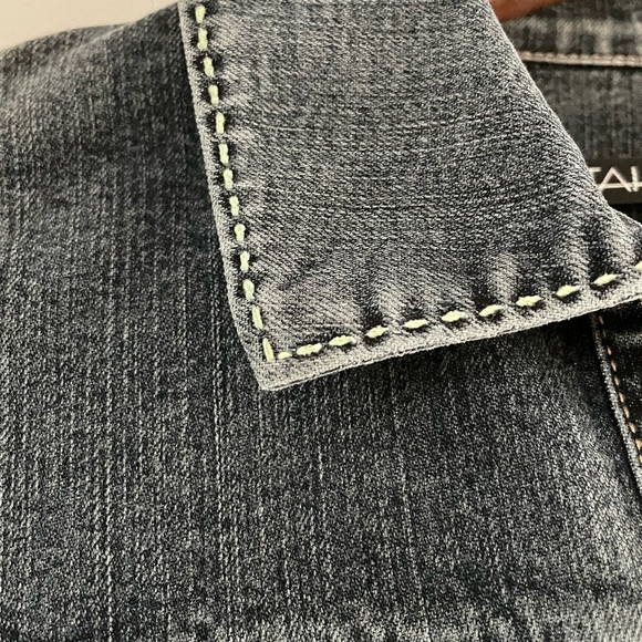 Tahari  jeans jacket size XS - Picture 7 of 7